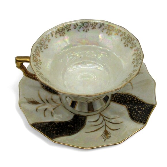 LUSTERWARE Tea CUP And Saucer With Gold Handle Black Floral Accents Japan Vintag - Picture 6 of 11